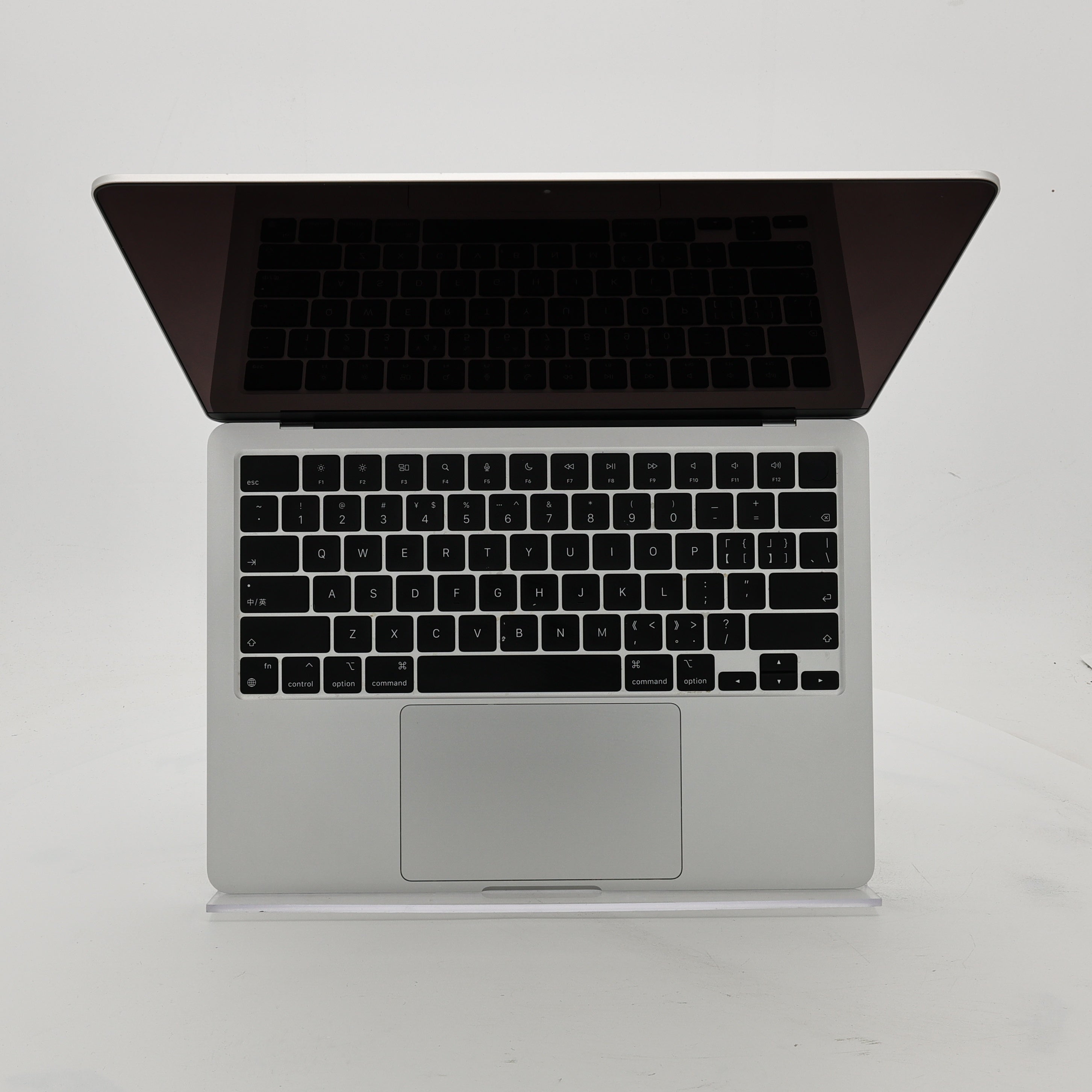 95新 Apple MacBook Air 22年 13寸 M2（8+8核） 8G RAM 256G SSD 銀色