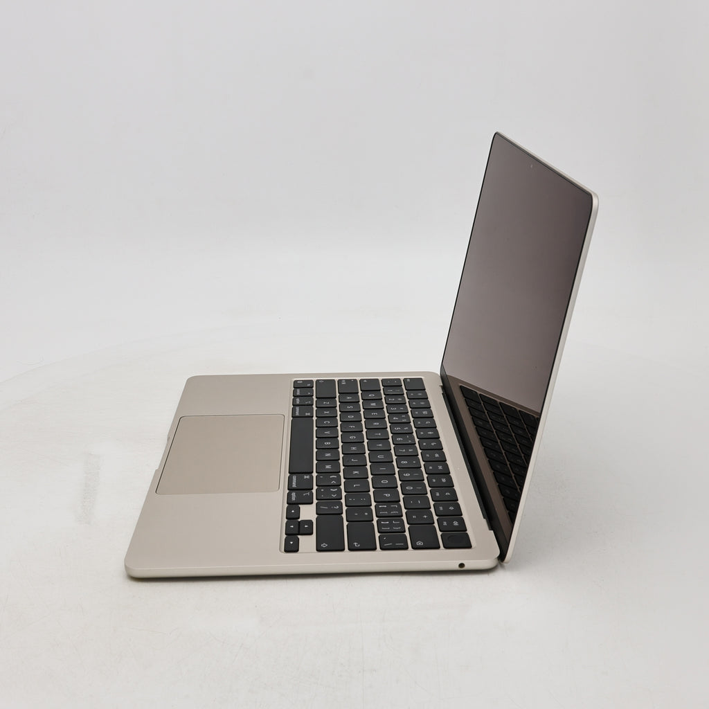95新 Apple MacBook Air 22年 13寸 M2（8+8核） 8G RAM 256G SSD 星光色