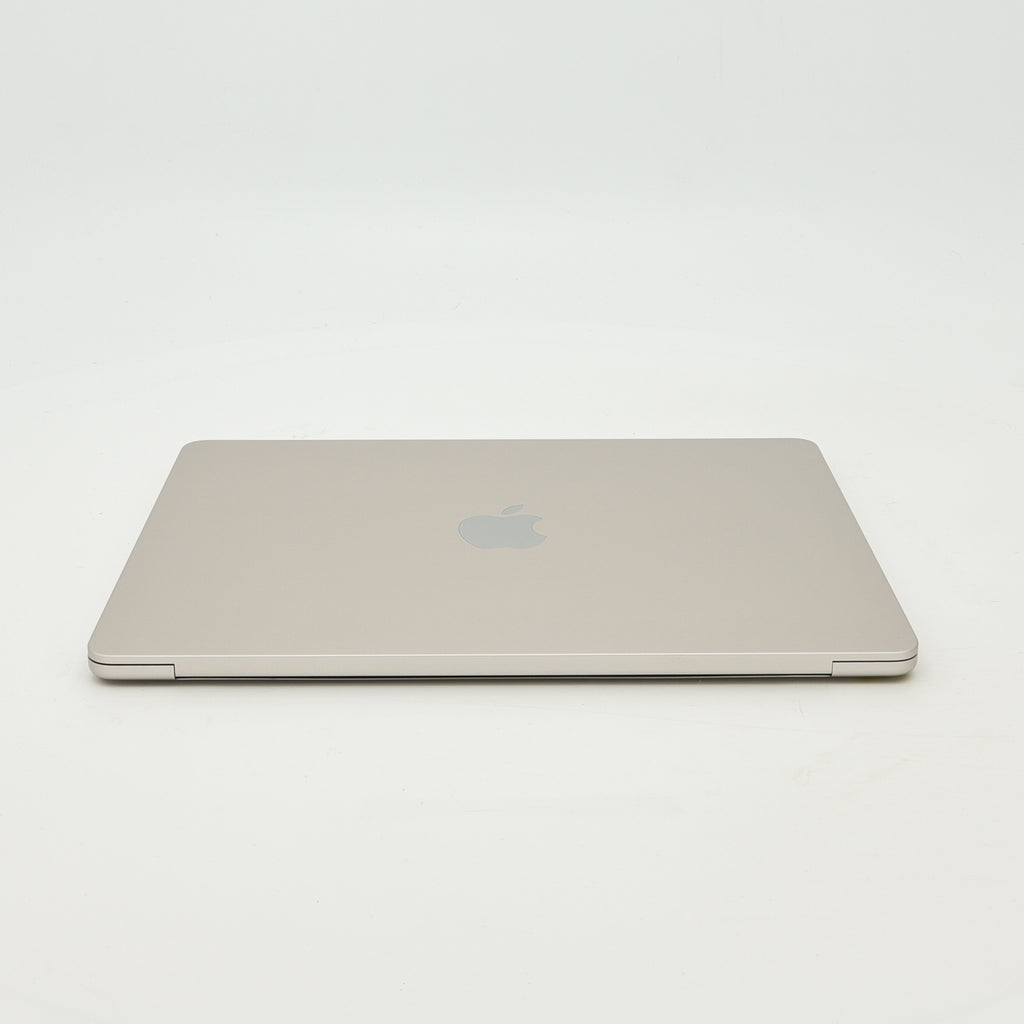 95新 Apple MacBook Air 22年 13寸 M2（8+10核） 8G RAM 512G SSD 星光色