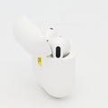 99新 Apple AirPods 5 白色