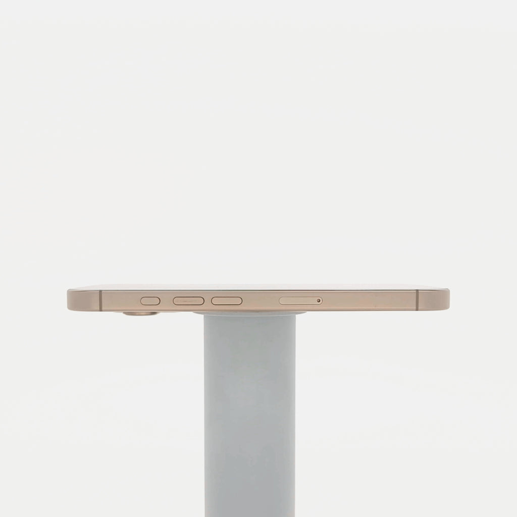 95新 Apple iPhone 16 Pro 256G 沙漠色鈦金屬 中國大陸版
