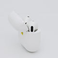 99新 Apple AirPods 5 白色