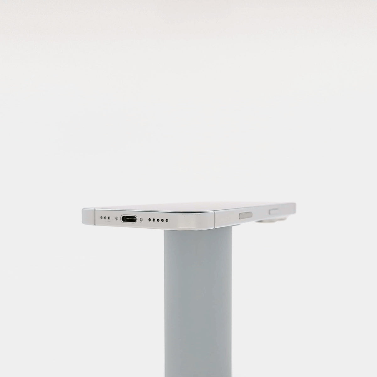 95新 Apple iPhone 16 Pro 128G 白色鈦金屬 中國大陸版