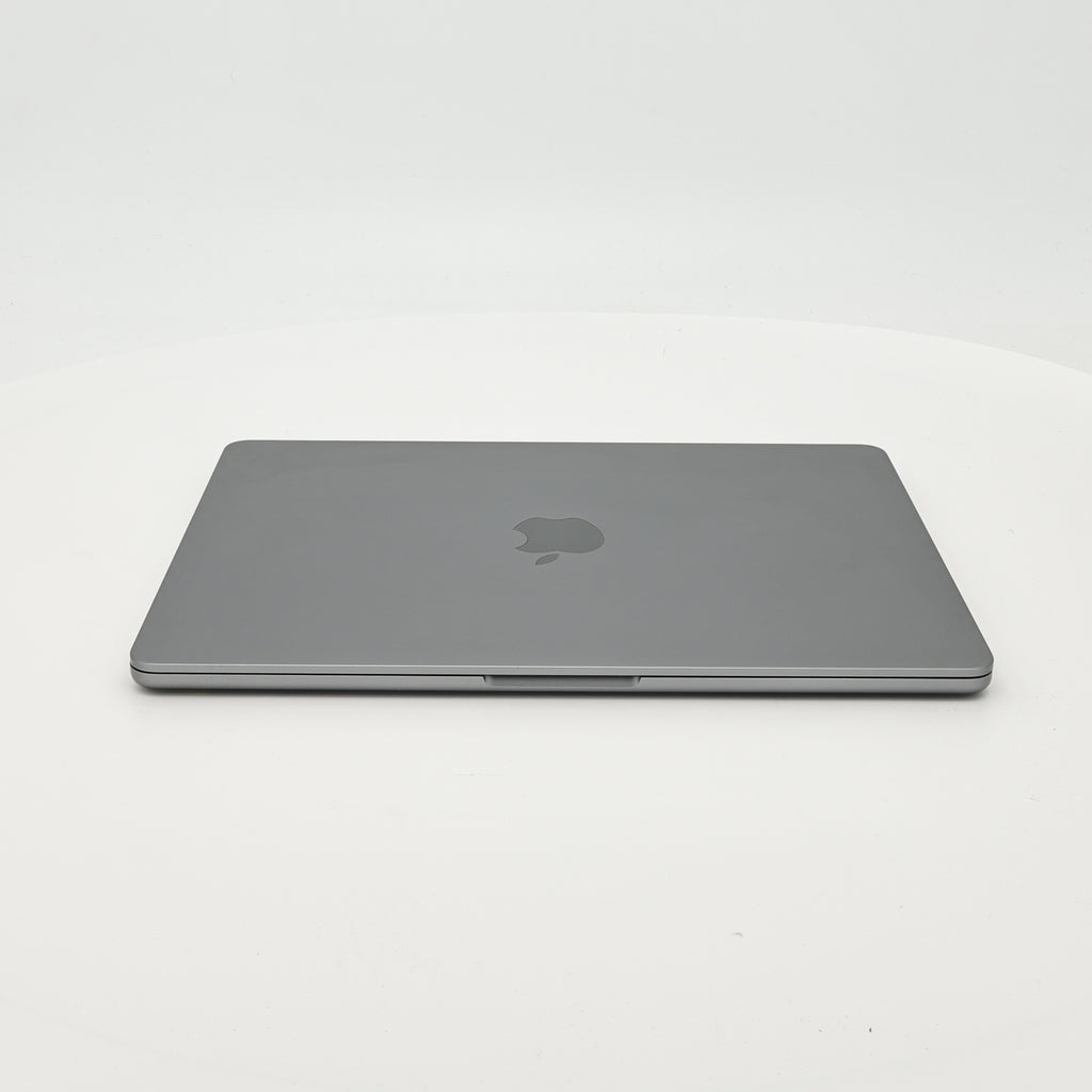 95新 Apple MacBook Air 24年 13寸 M3（8+10核） 8G RAM 512G SSD 深空灰色