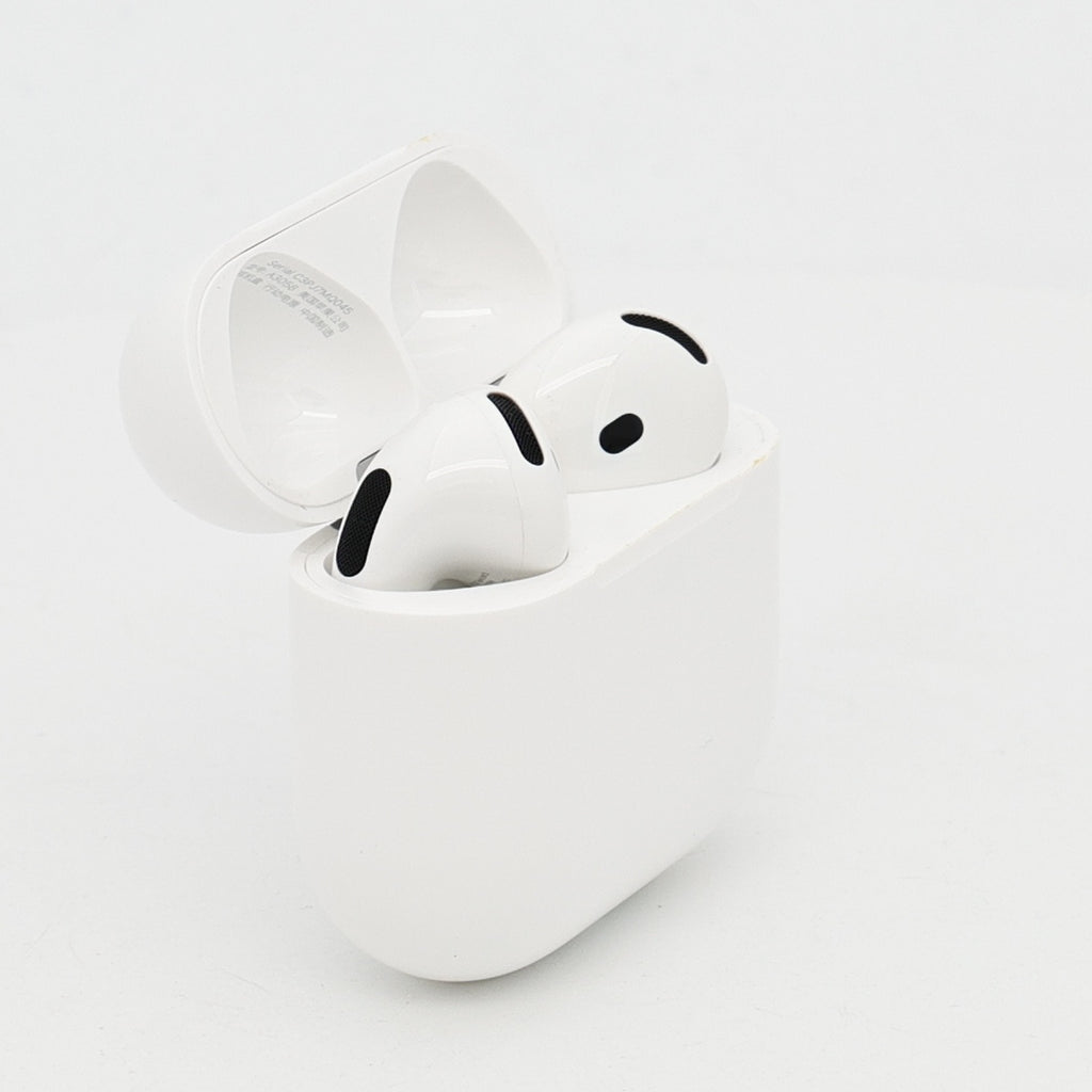 99新 Apple AirPods 4 (不支持主动降噪) 白色