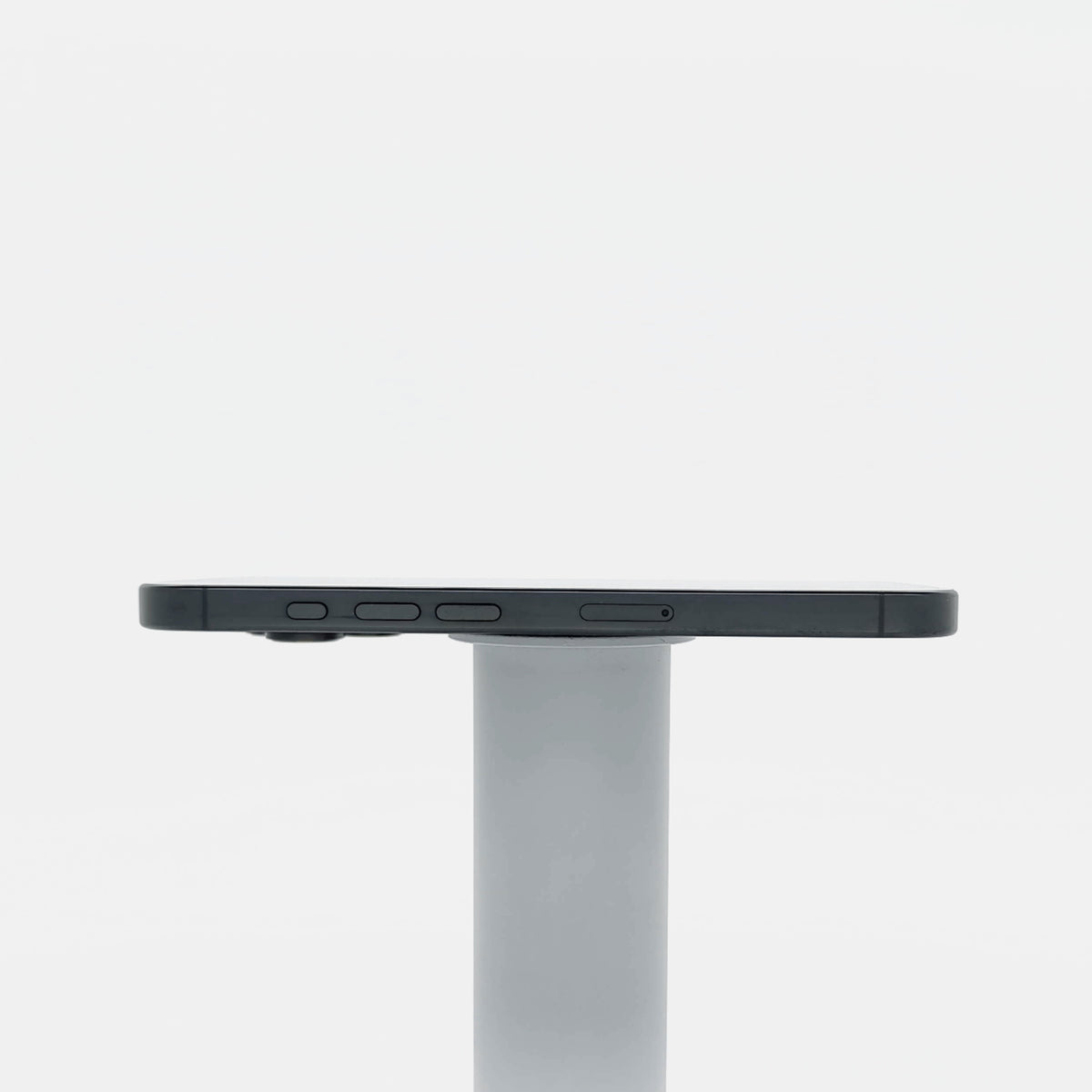 95新 Apple iPhone 16 Pro 128G 黑色鈦金屬 中國大陸版