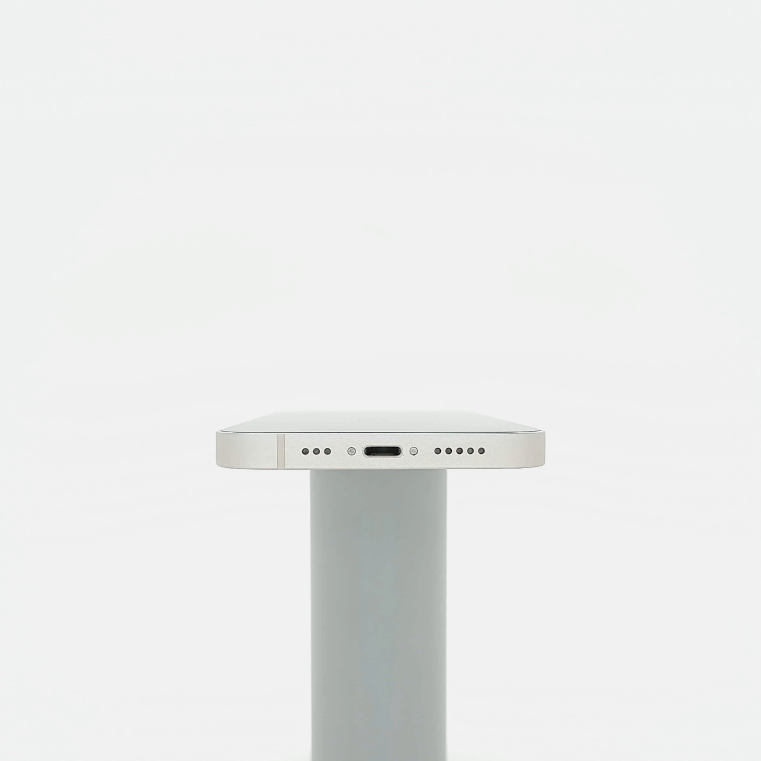 95新 Apple iPhone 13 128G 星光色 中國大陸版